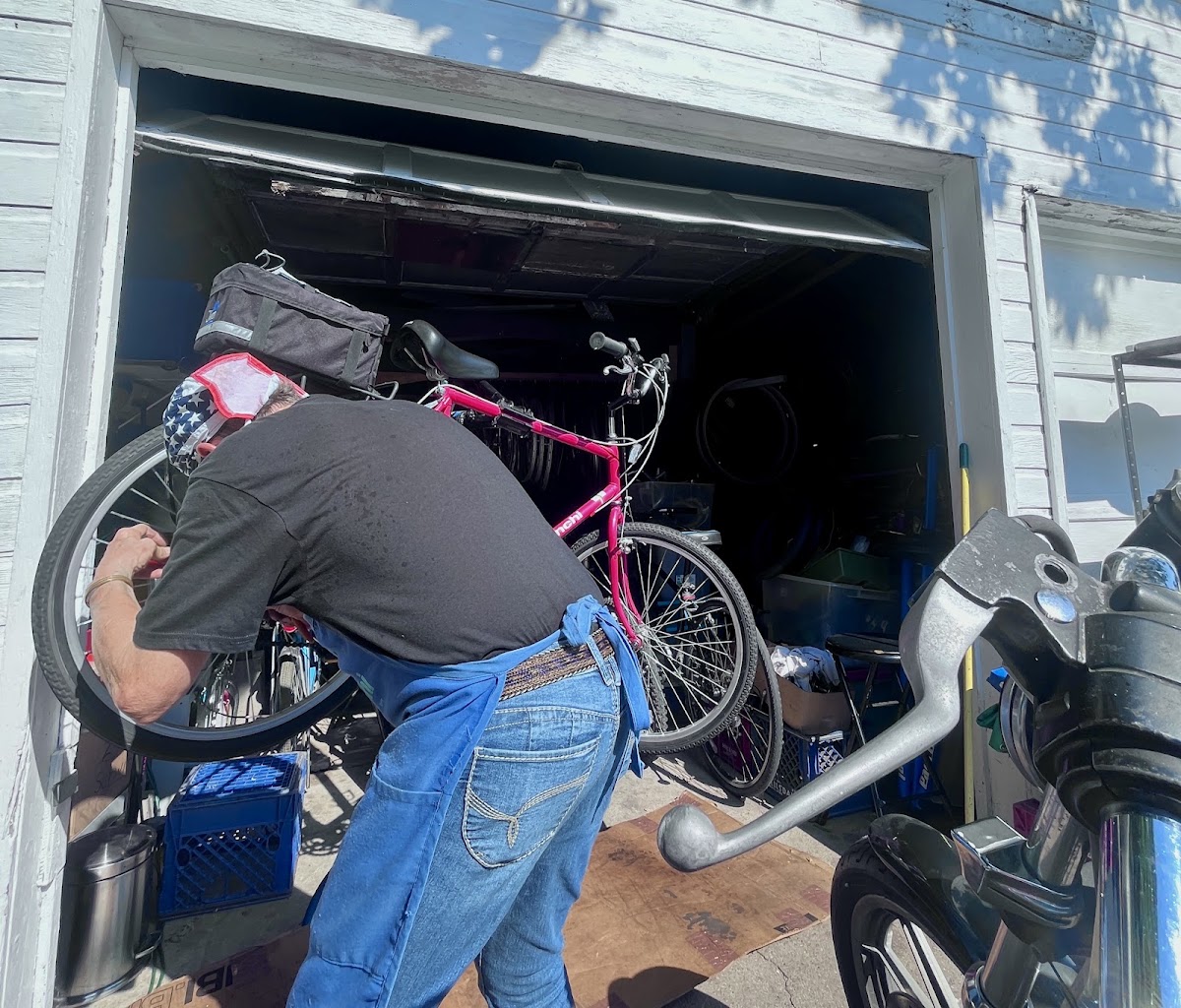 Bike Pedlar - eBike shop in Omaha, NE