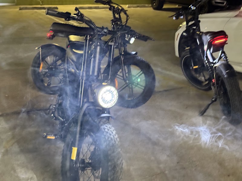 Carpapapa e-bike shop - eBike shop in Santa Ana, CA