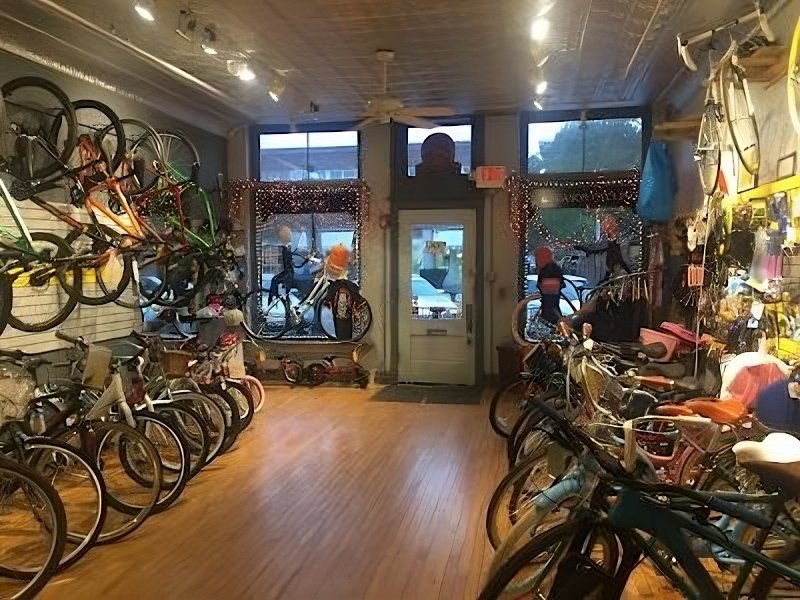 Lake Bluff Hub and Cycle - eBike shop in Lake Bluff, IL