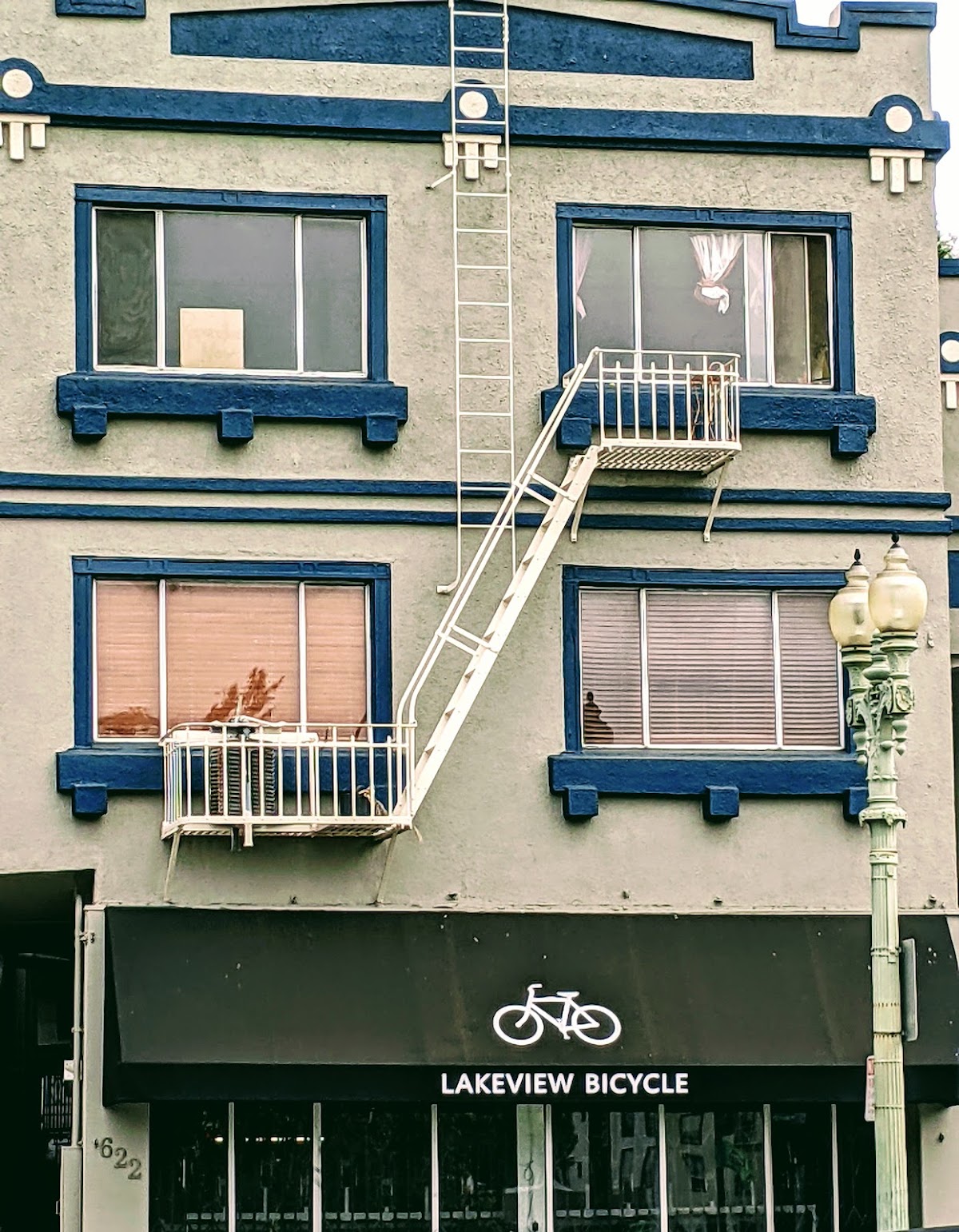 Lakeview Bicycle - eBike shop in Oakland, CA