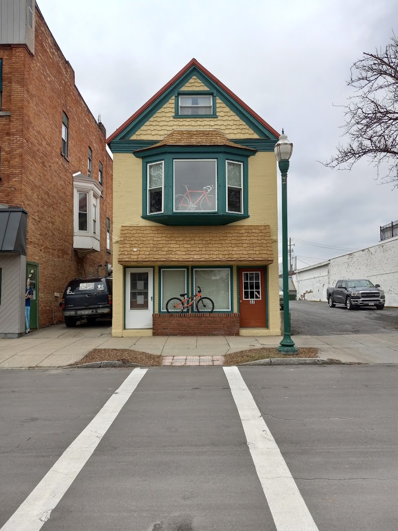 LB Lightning Cyclery - eBike shop in Auburn, NY