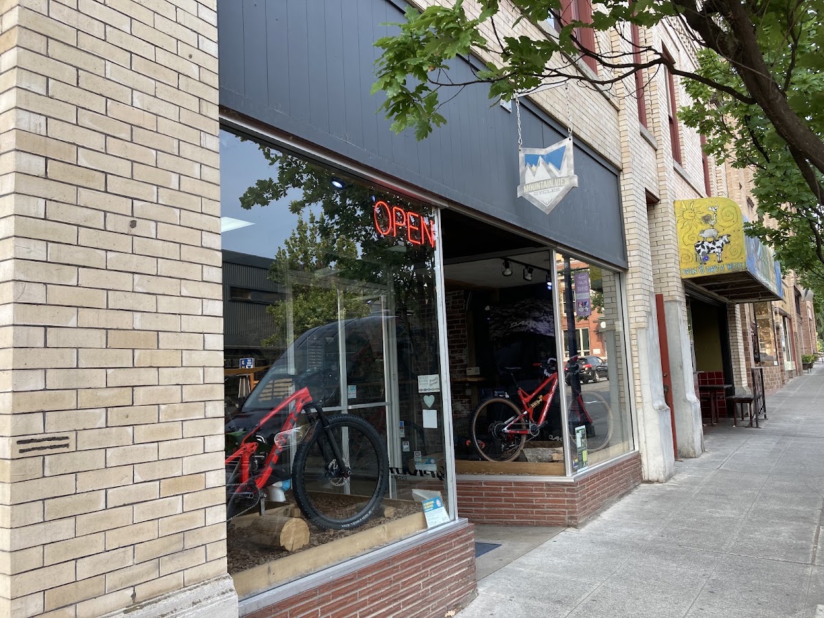Mountain View Cycles - eBike shop in Hood River, OR