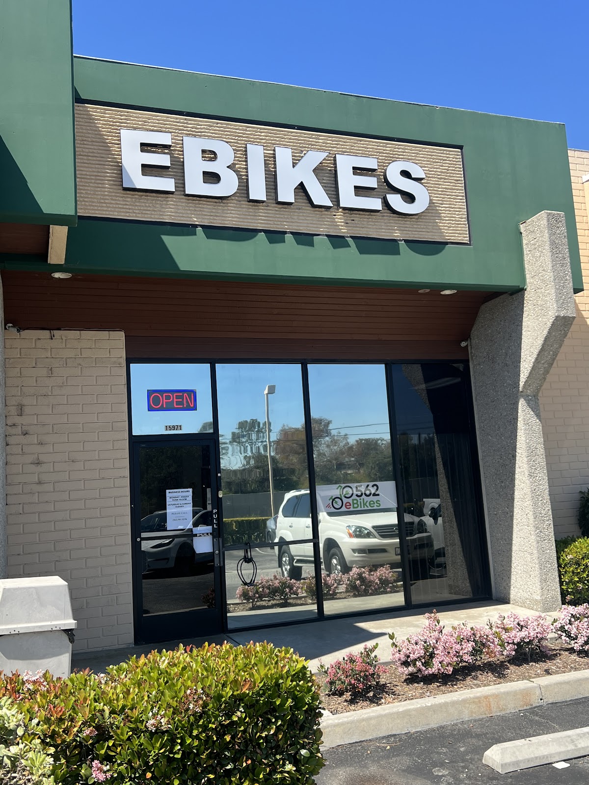 NAKTO EBIKE LA Showroom - eBike shop in Cerritos, CA
