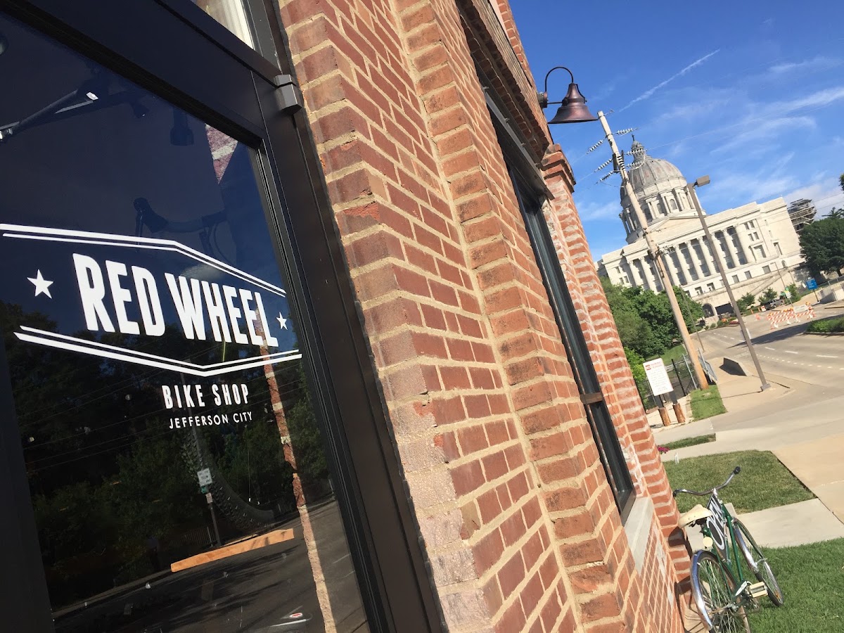 Red Wheel Bike Shop - eBike shop in Jefferson City, MO