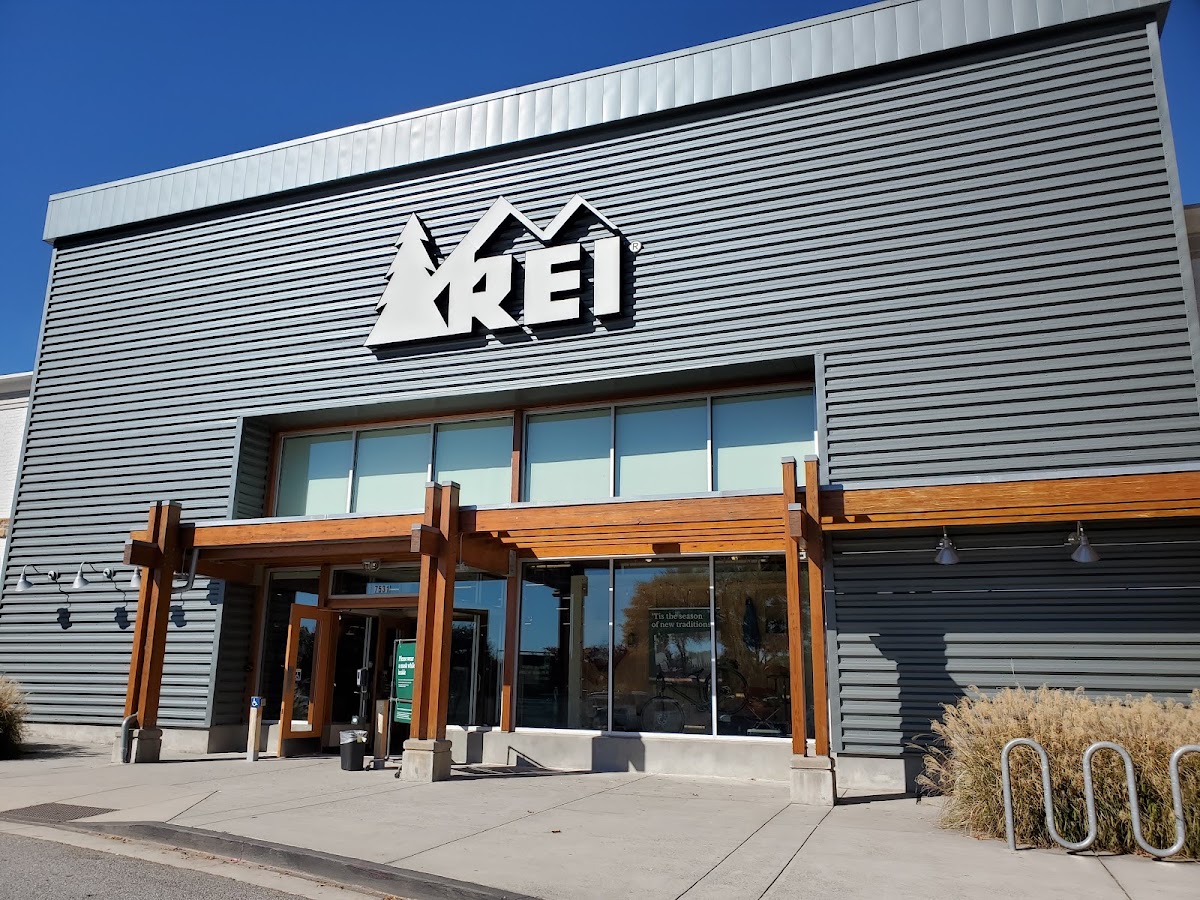 REI - eBike shop in Alpharetta, GA