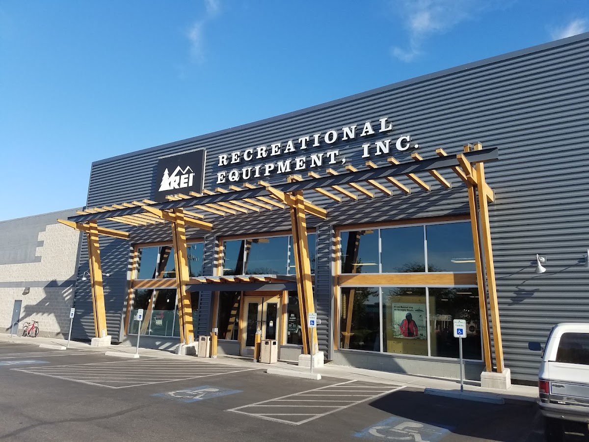 REI - eBike shop in Boise, ID