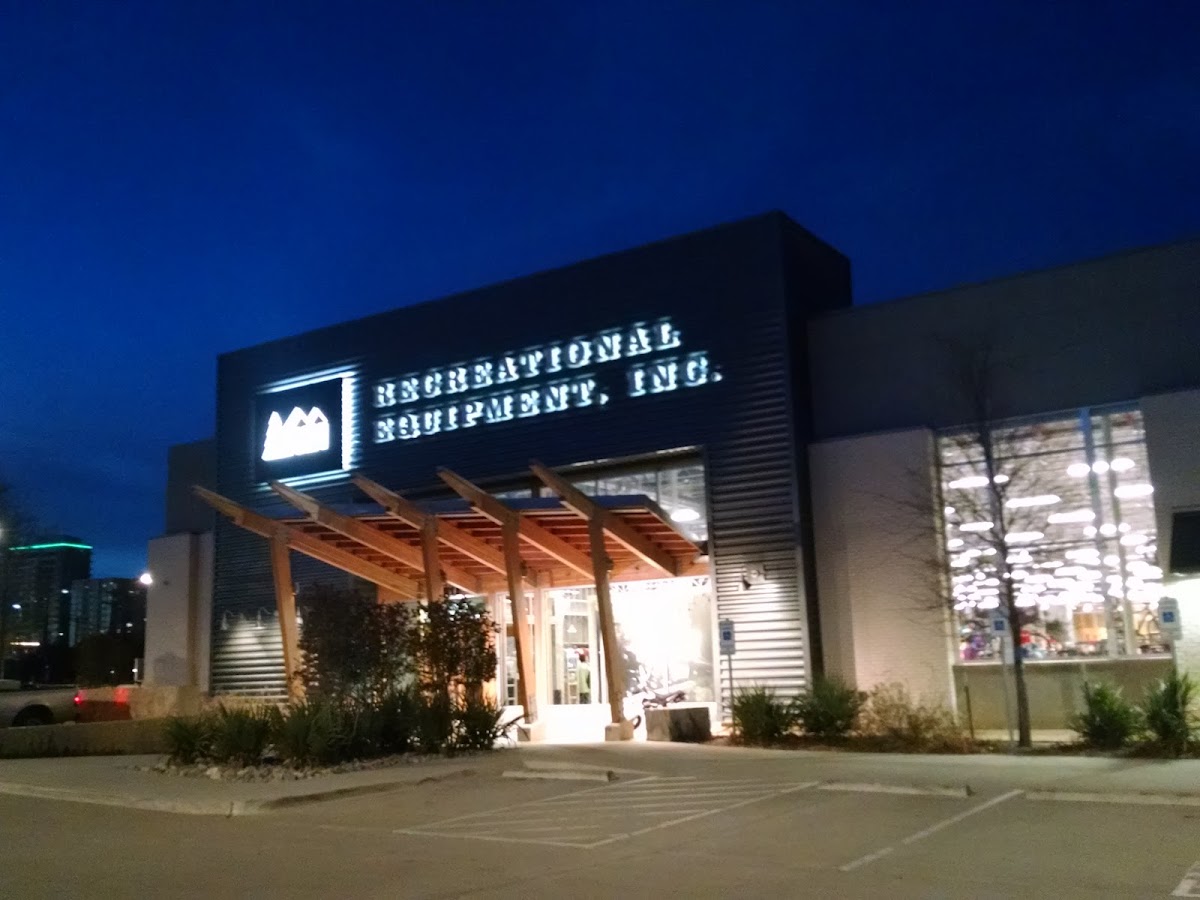 REI - eBike shop in Dallas, TX