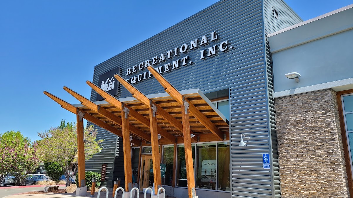 REI - eBike shop in Dublin, CA