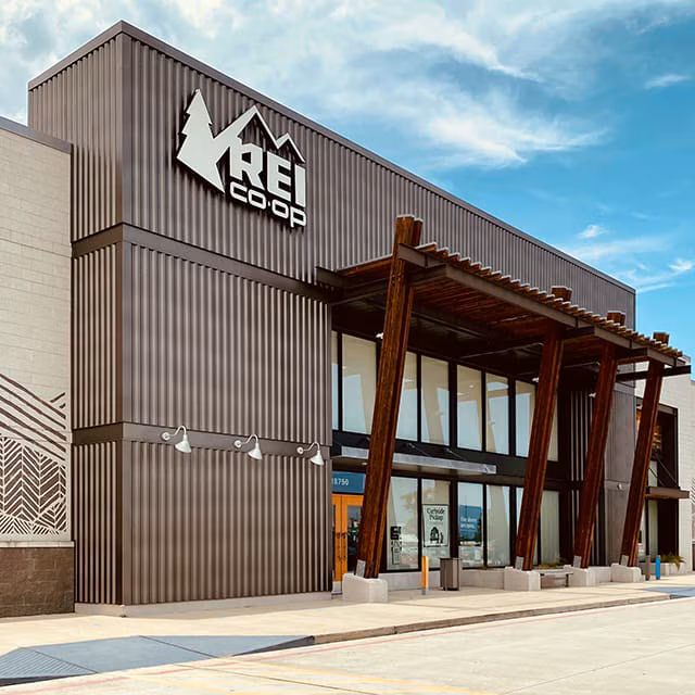 REI - eBike shop in Friendswood, TX