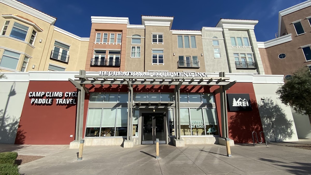 REI - eBike shop in Henderson, NV
