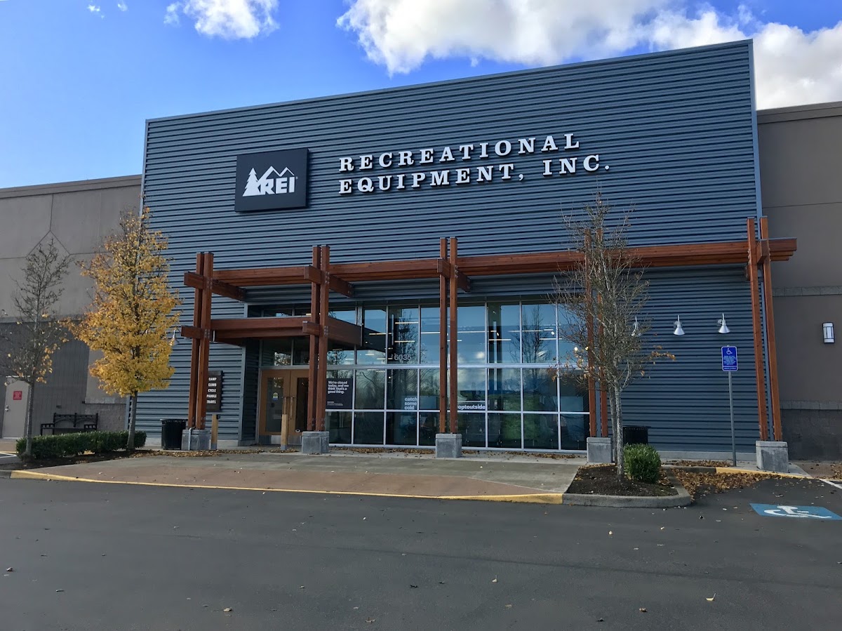 REI - eBike shop in Keizer, OR