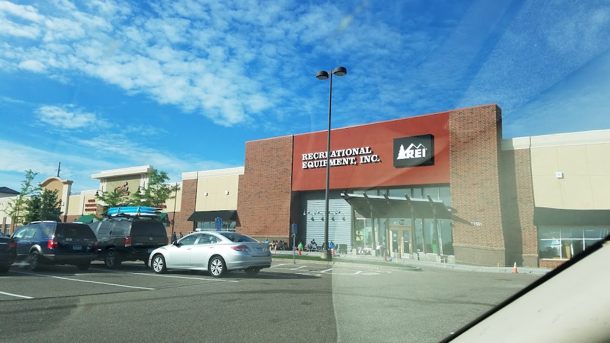 REI - eBike shop in Maple Grove, MN