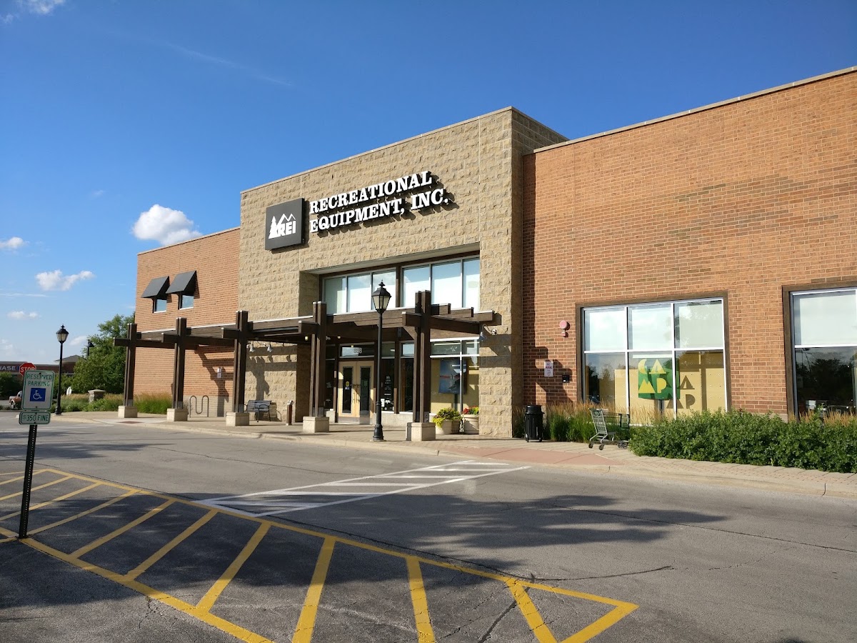 REI - eBike shop in Northbrook, IL