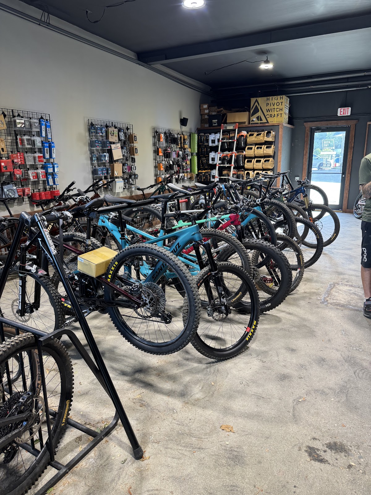 Ride The Whites - eBike shop in North Conway, NH