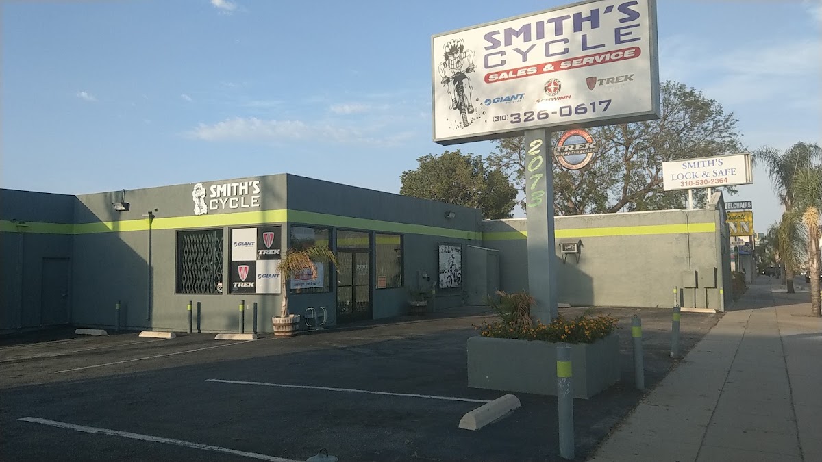 Smith's Cycle - eBike shop in Lomita, CA