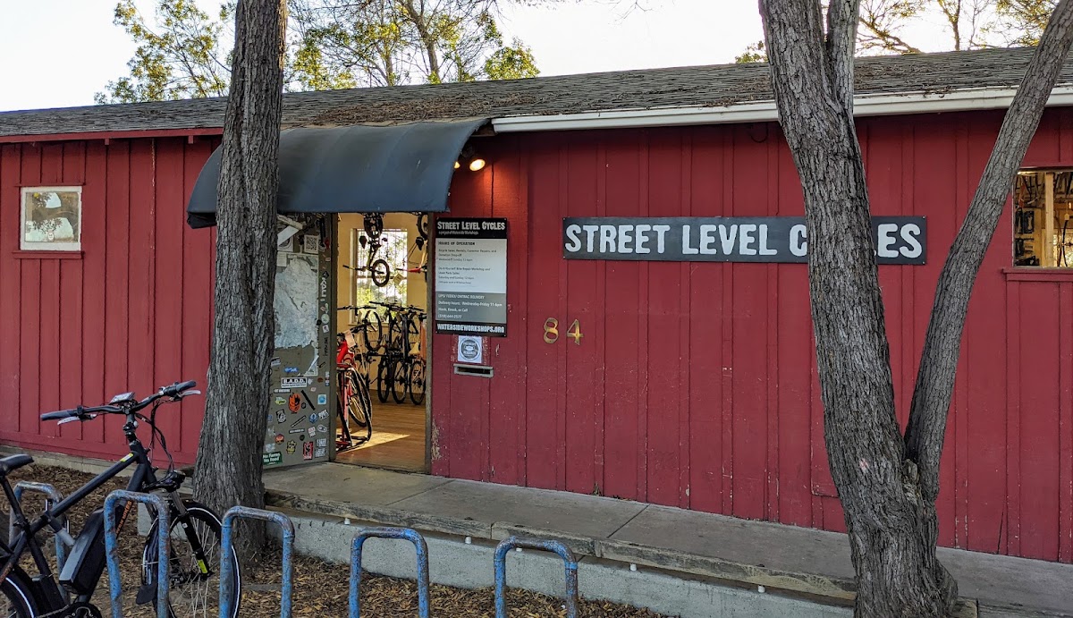 Street Level Cycles - eBike shop in Berkeley, CA