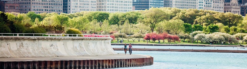 Trek Bicycle - Naperville - eBike shop in Naperville, IL