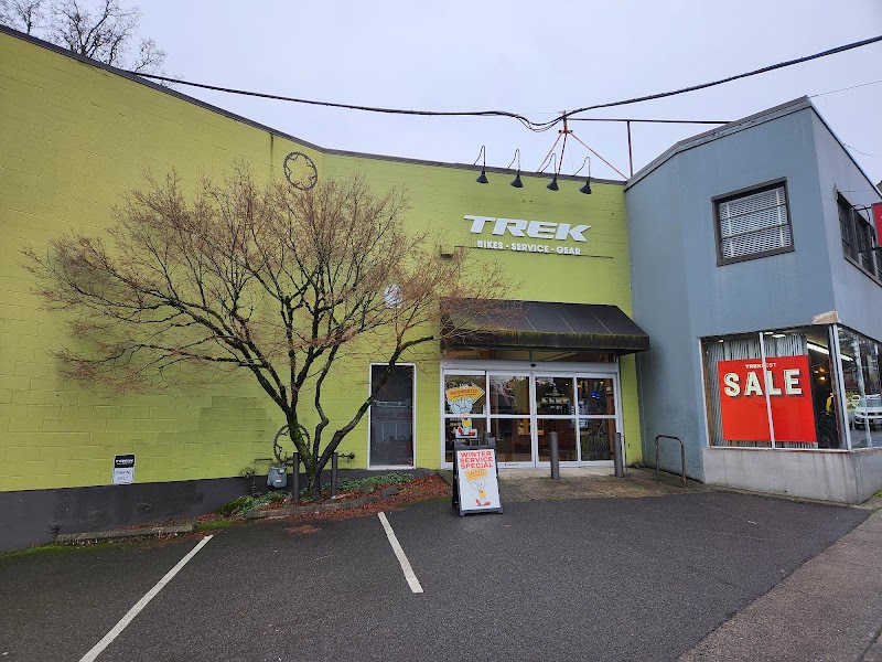 Trek Bicycle Portland Hollywood - eBike shop in Portland, OR