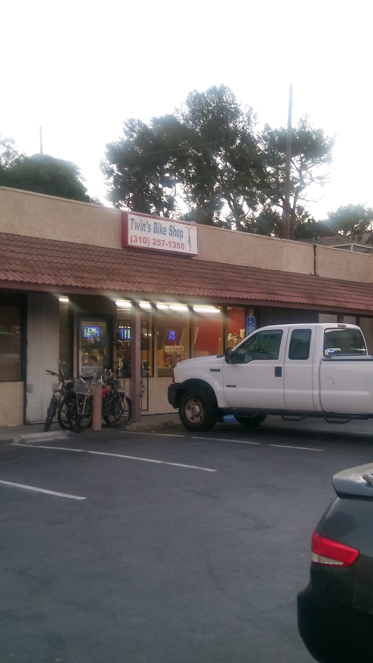 Twins Bike Shop - eBike shop in Harbor City, CA