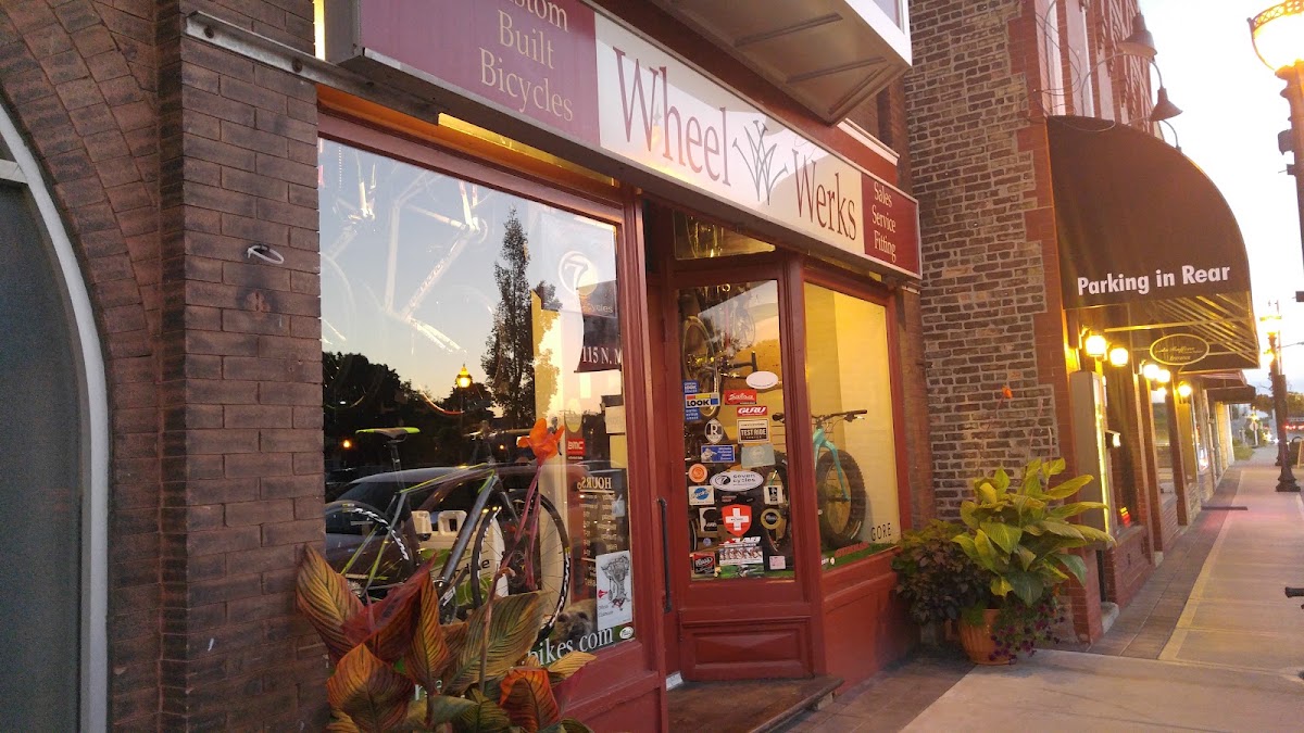 Wheel Werks Bikes - eBike shop in Crystal Lake, IL