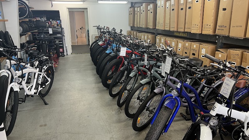 Zap E Bikes | Fat Tire Beach Cruisers | Electric Driven Bikes - eBike shop in Costa Mesa, CA